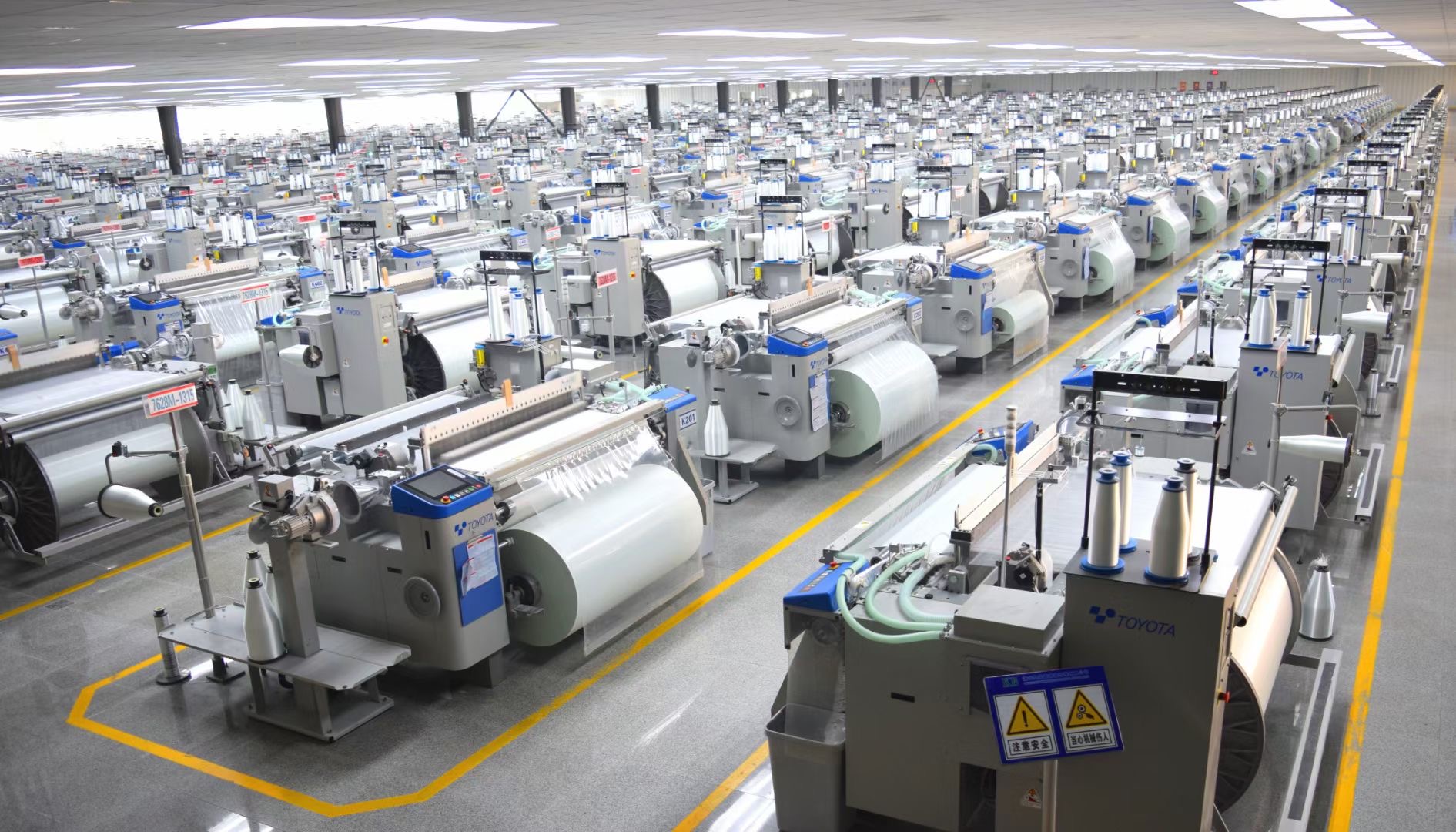 Fiberglass Weaving Machine